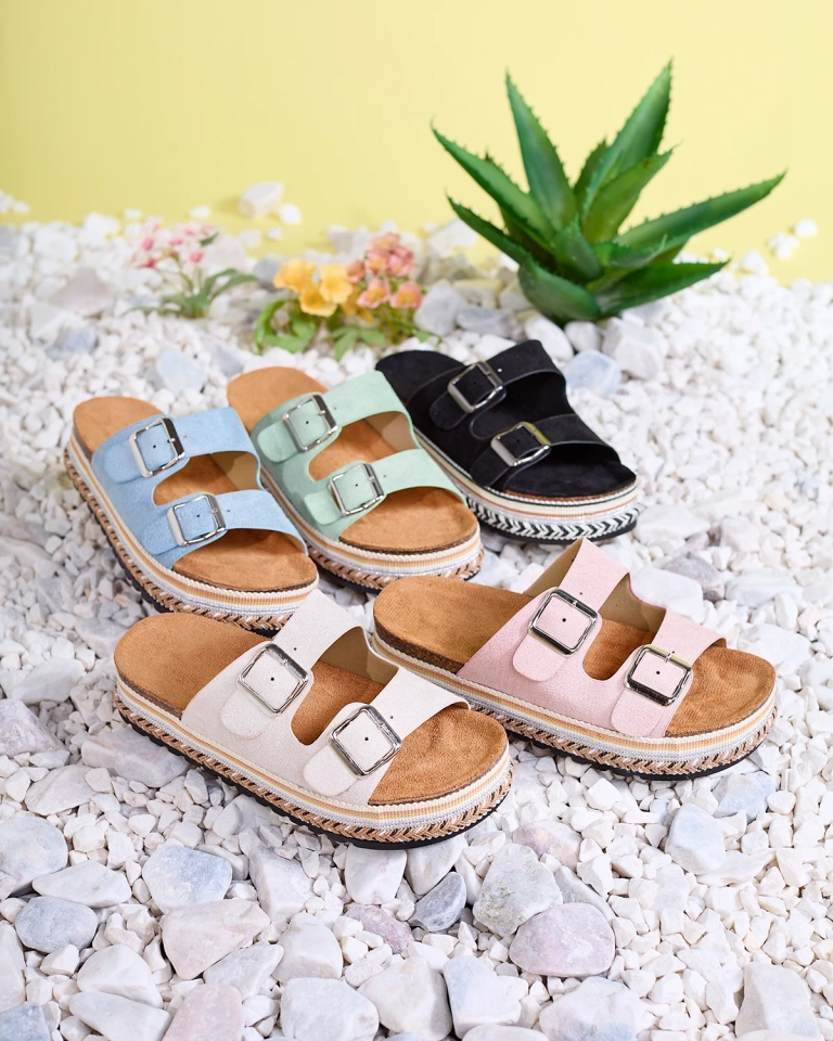 Royalfashion Női flip-flopok csattal világos rózsaszínben Monna