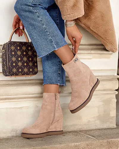 Royalfashion Női csizma horgonyon Serda