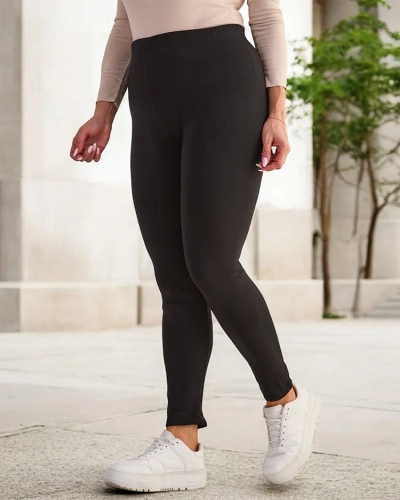 Fekete klasszikus női leggings szigeteléssel PLUSZ MÉRET - Ruházat