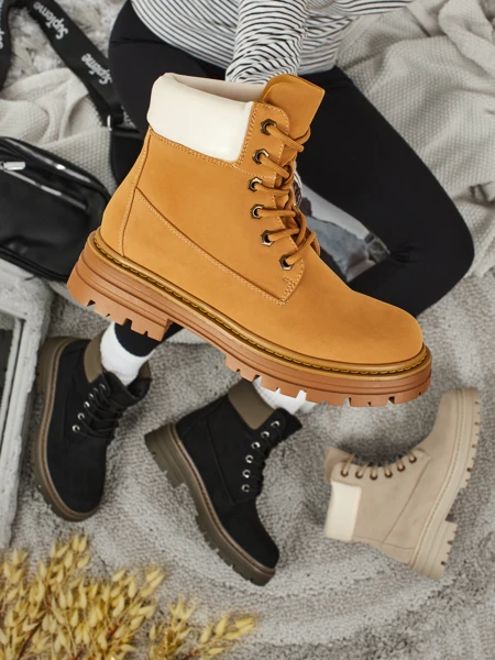 Avienne női bakancs