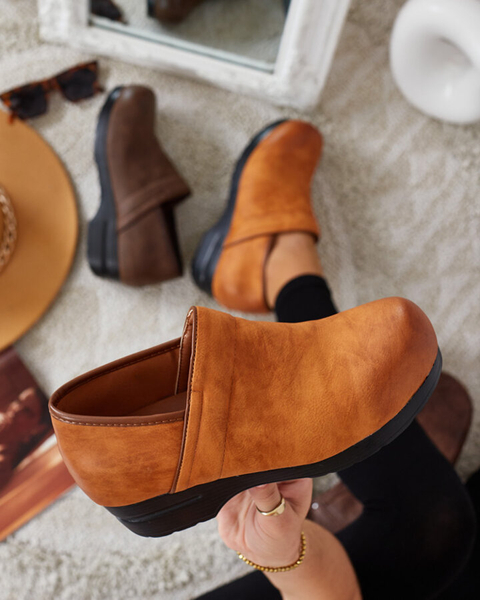 Royalfashion Women's Geddes slip-on félcipő