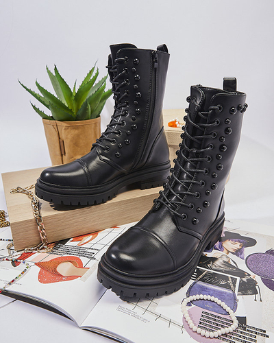 OUTLET Fekete női fűzős csizma gyöngyökkel Gunny- Footwear