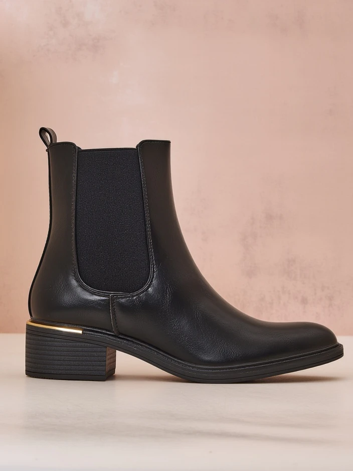 Royalfashion Női Bokacsizma Rizzea