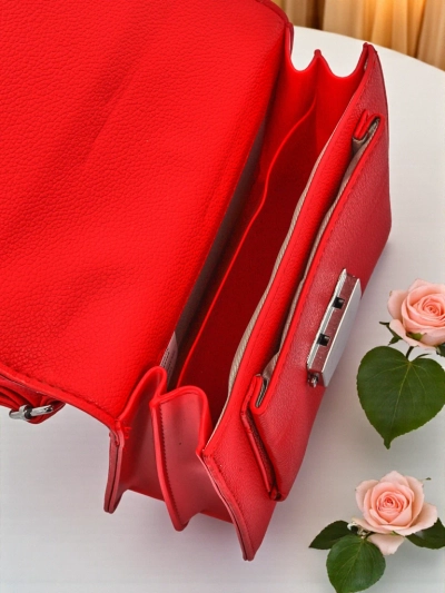 Royalfashion Női Borítéktáska Füllel Amalthea Avorio