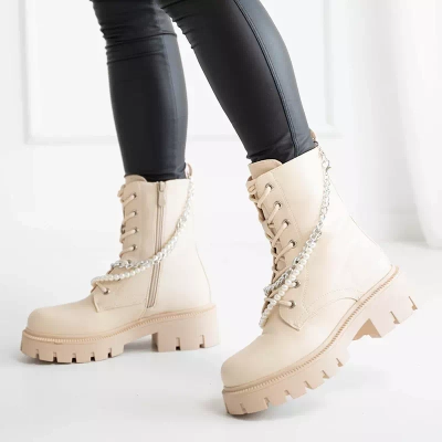 OUTLET Krémes női táskák lánccal és gyöngyökkel Agiva - Lábbeli