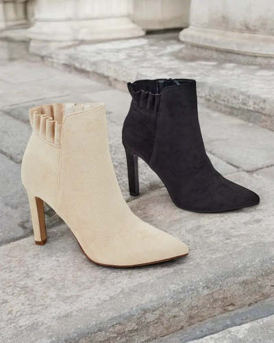 Royalfashion Női Lexse tűsarkú csizma