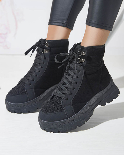 Női szigetelt trapper csizma fekete színben Wosser- Footwear