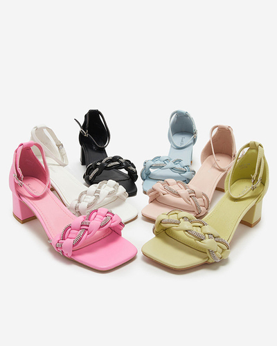 OUTLET Fehér női szandál a Marienka postán - Lábbeli