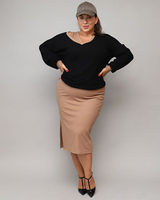 barna || fekete || világosbarna