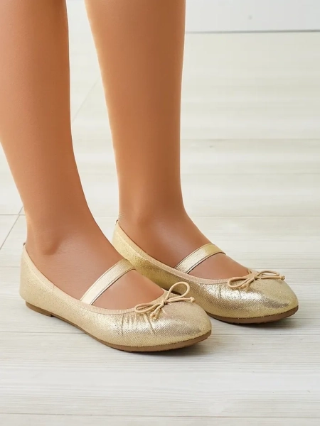 Royalfashion Fénylő női ballerina cipők masnival és elasztikkal Safte
