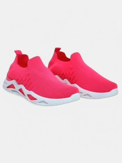 Royalfashion Slip-on női sportcipő strasszokkal Elavises