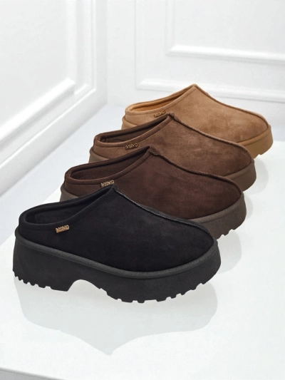 Rövid női a'la hócsizma bundával Calindra