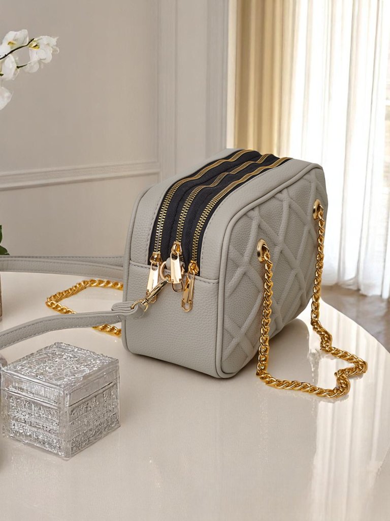 Royalfashion Kis méretű, ökobőrből készült Tessa Compact kézitáska