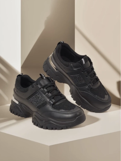 Arete Nero női lapos talpú tornacipő ökológiai bőrből