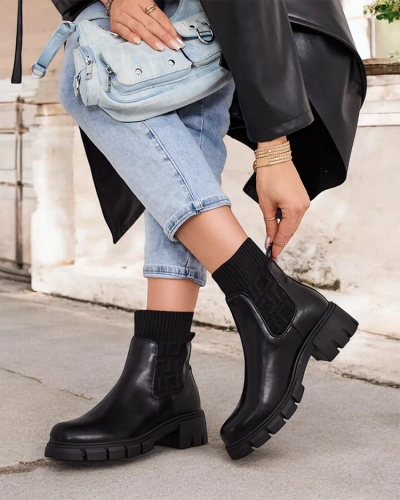 Royalfashion Női slip-on bokacsizma Domixo