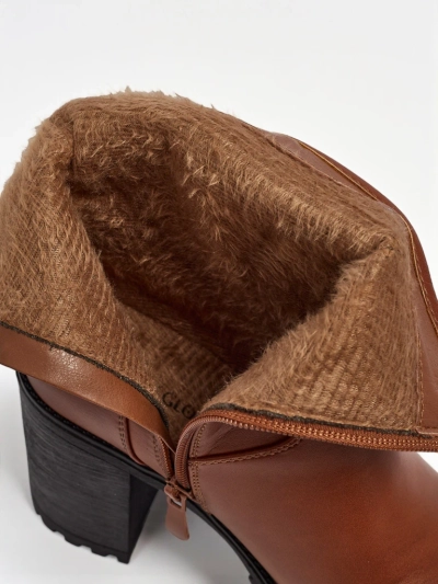 Sylvarra női eco bőr bokacsizma vastag sarokkal