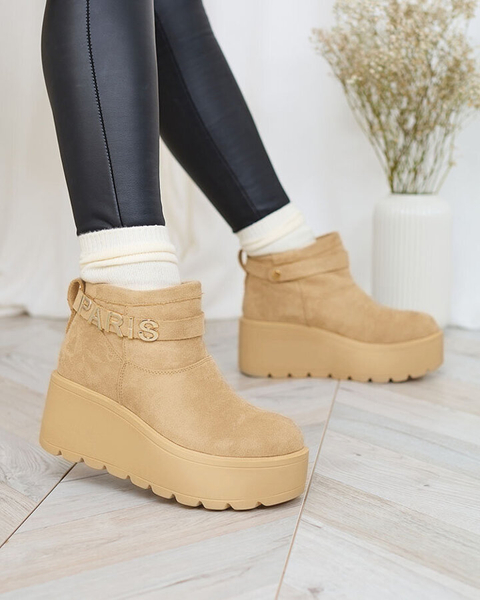 Royalfashion Bézs női cipő a'la hócsizma díszítéssel Parisela