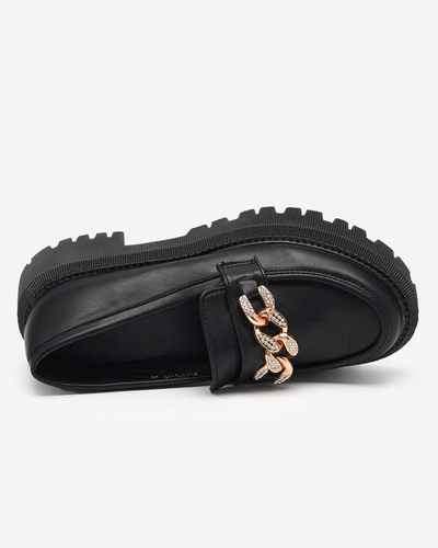 OUTLET Fekete női cipő arany lánccal Chemko- Footwear