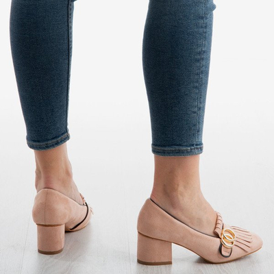 Różowe czółenka z ozdobami na niskim obcasie Ever - Obuwie