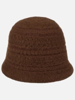 Sötétbarna