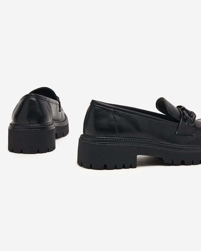 OUTLET Fekete ekobőr női cipő lánccal Konera - Lábbeli