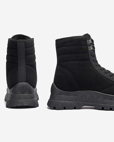 Női szigetelt trapper csizma fekete színben Wosser- Footwear