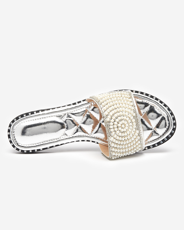 Ezüst női papucs Ahaio díszítéssel - Lábbeli