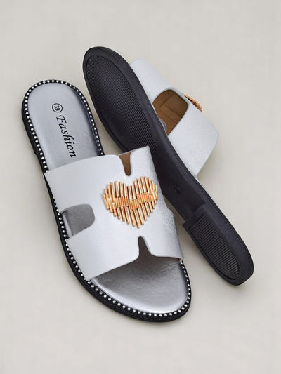Royalfashion Női lapos talpú Heart Chic papucs