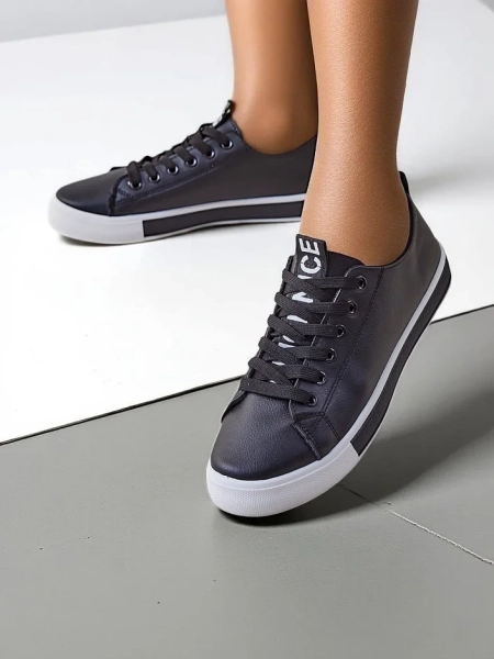 Royalfashion Női öko-bőr tornacipő Eccola