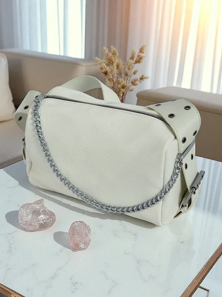 Royalfashion Kis női kézitáska öko-bőrből Ivy Grace