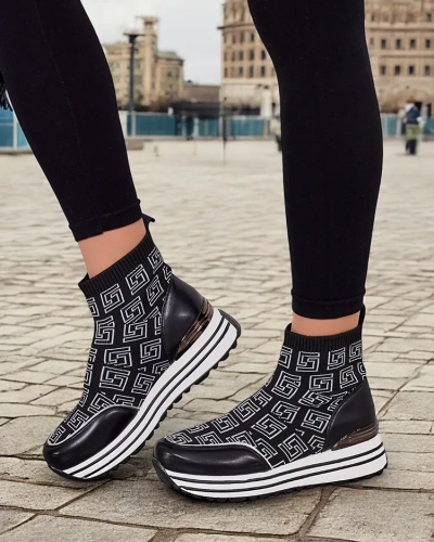 Royalfashion Női sportos magas tornacipő Lori