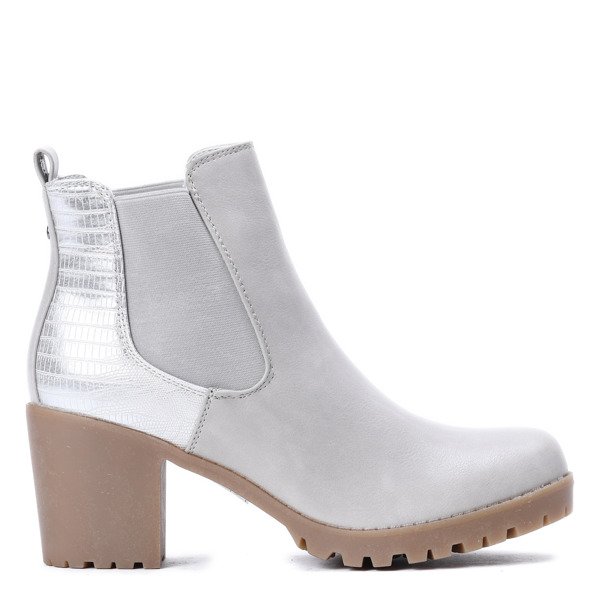 Szare botki na platformie - Obuwie