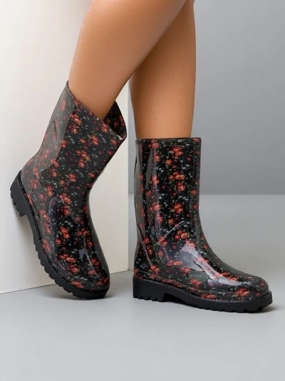 Fekete női magas szárú, csattal zárható lábszárvédő cipő Alecto- Footwear