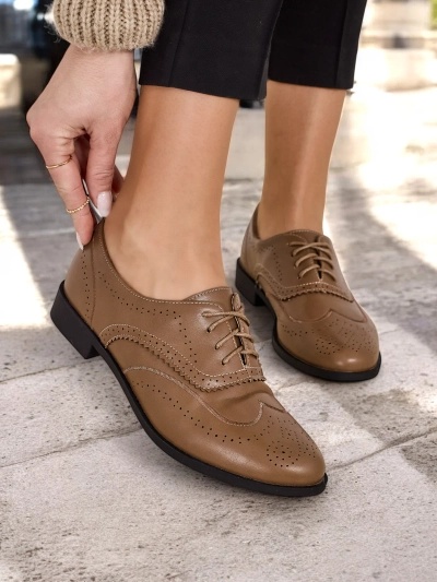 Királydivat Női csipkés cipők Geroluw