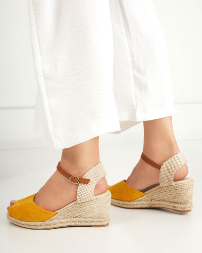 OUTLET Sárga női szandál a'la espadrilles éken Nexi - Cipők