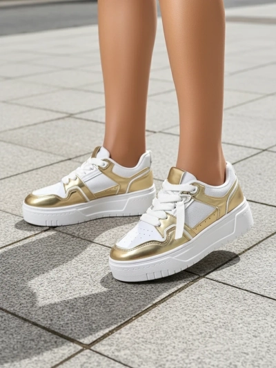 Női 'Aurelia' Arany-Fehér Platform Tornacipő 4cm - Stílus és Kényelem