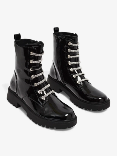 Velmini lakkozott fűzős női bokacsizma