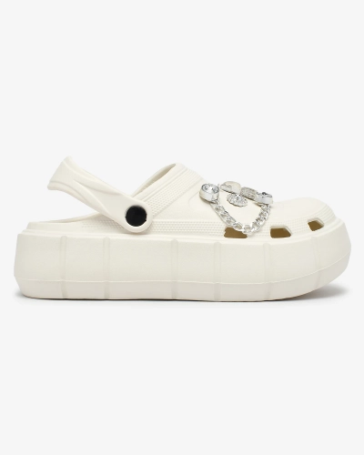 Royalfashion Fehér áttört női flip-flop cirkóniás díszítéssel Afuccia