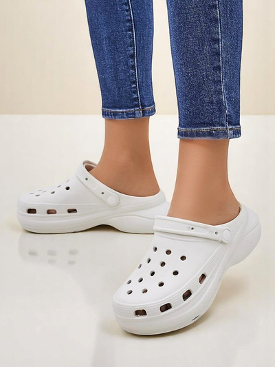 Royalfashion női gumiszalag vágott betétekkel Dellosa