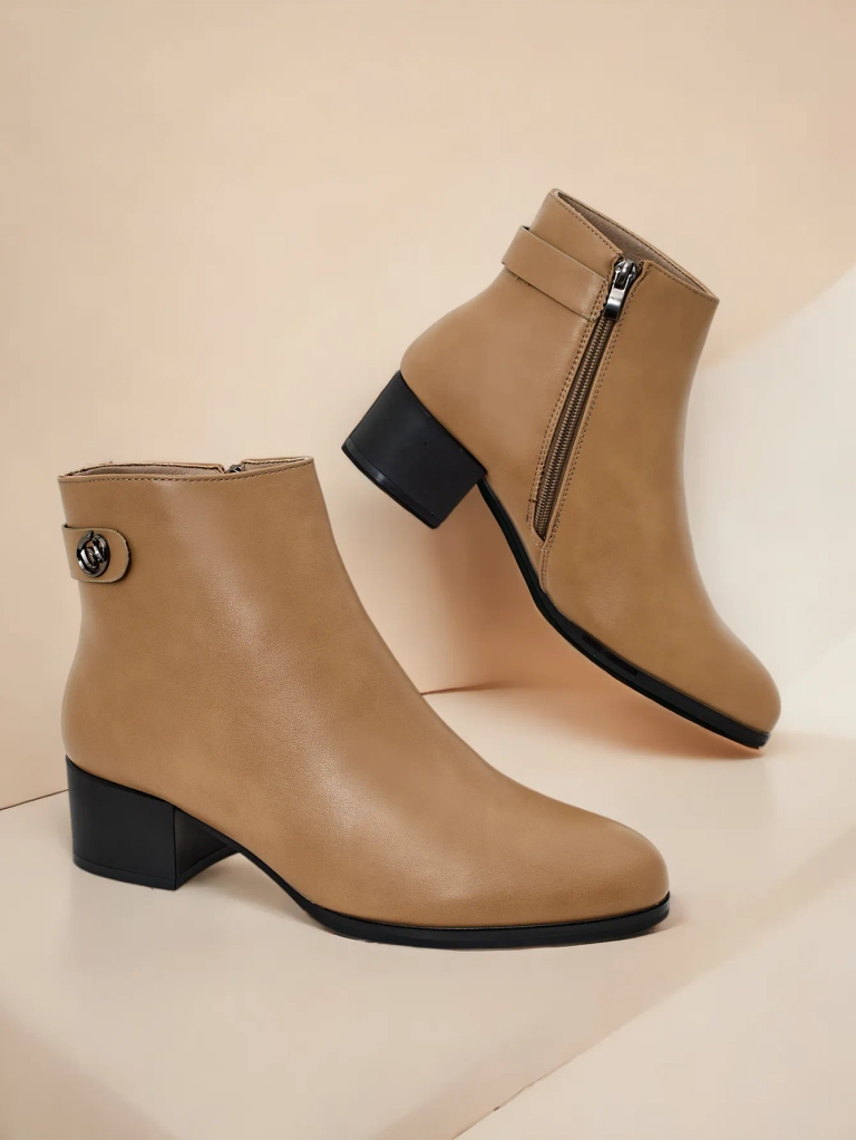 Royalfashion női csizmák Letitto