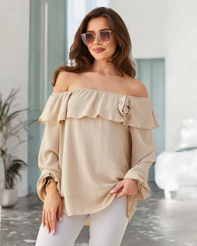 Royalfashion Női blúz spanyol stílusban fodrokkal és virággal