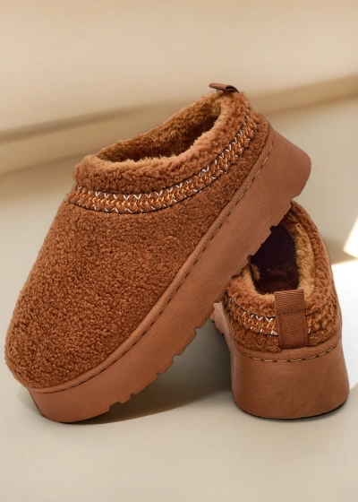 Royalfashion Rövid női hótaposó Esel