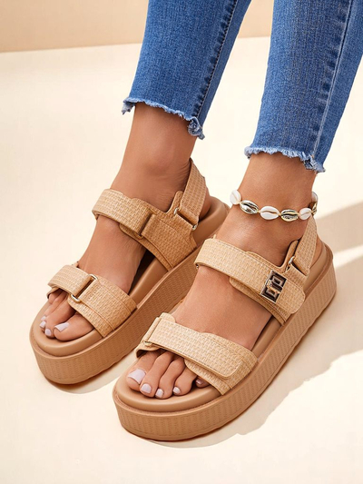 Royalfashion Bézs Lavinia női platform szandál – kényelmes nyár