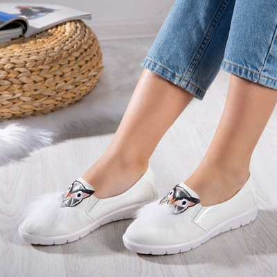 Białe slip on z ozdobną sową Howlet - Obuwie