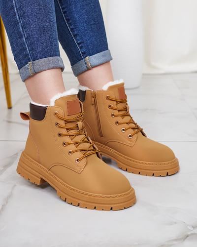 Royalfashion Camel női szigetelt Radoras trapper csizma