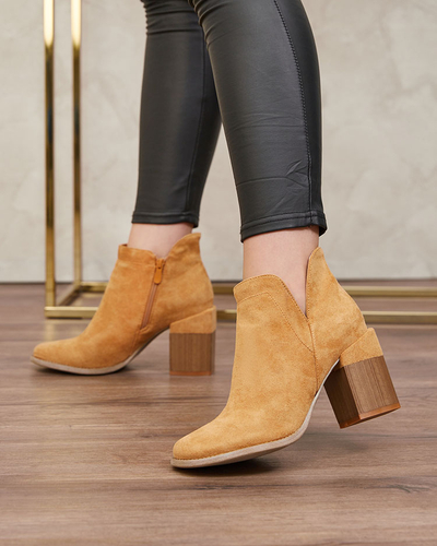 Royalfashion Camel női Ricteas tűsarkú csizma