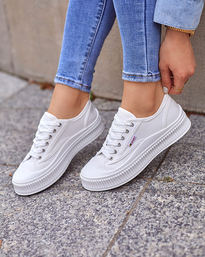 OUTLET Fehér női tornacipő Scola-Shoes