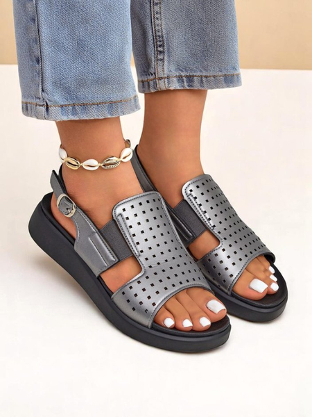 Royalfashion Női szandál vastagabb talppal BreezyStep