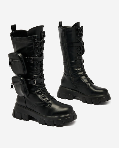 Royalfashion Fekete női bagger csizma Atiuha tasakkal