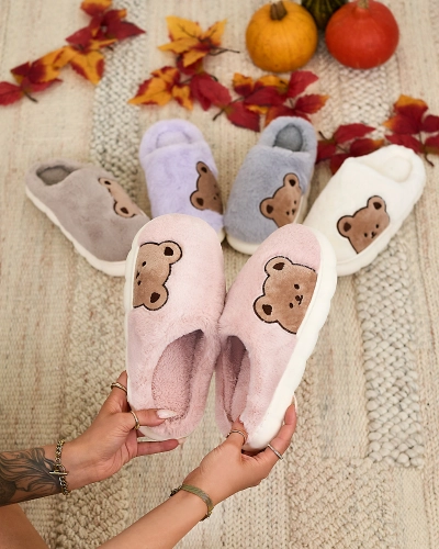 Royalfashion Női szőrmés papucs mackóval, rózsaszínben Fetemes